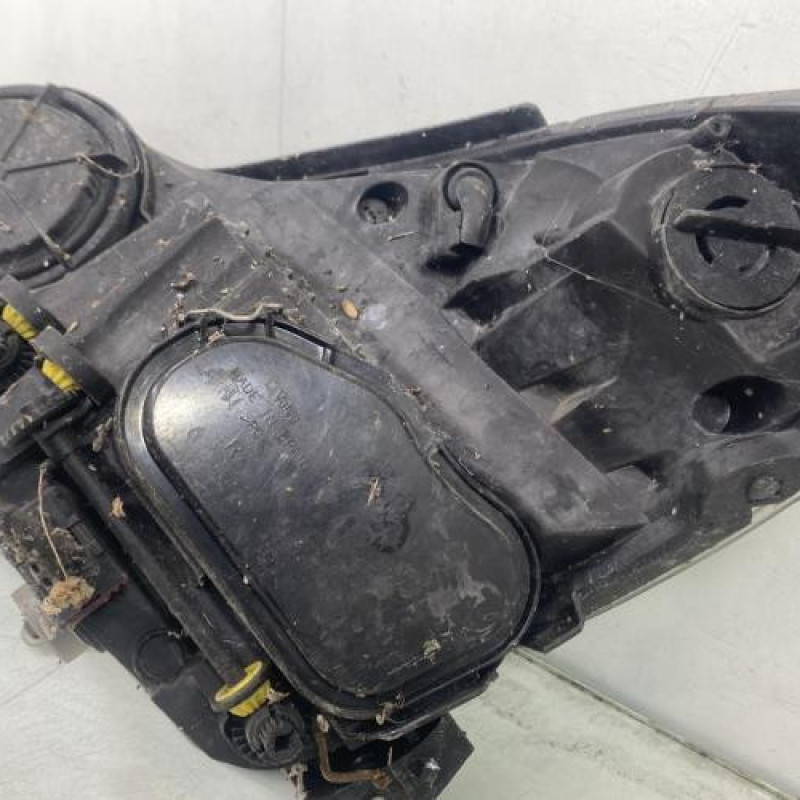 Optique avant principal droit (feux)(phare) OPEL CORSA D Photo n°5