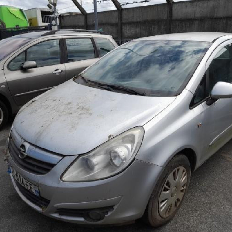 Optique avant principal droit (feux)(phare) OPEL CORSA D Photo n°8
