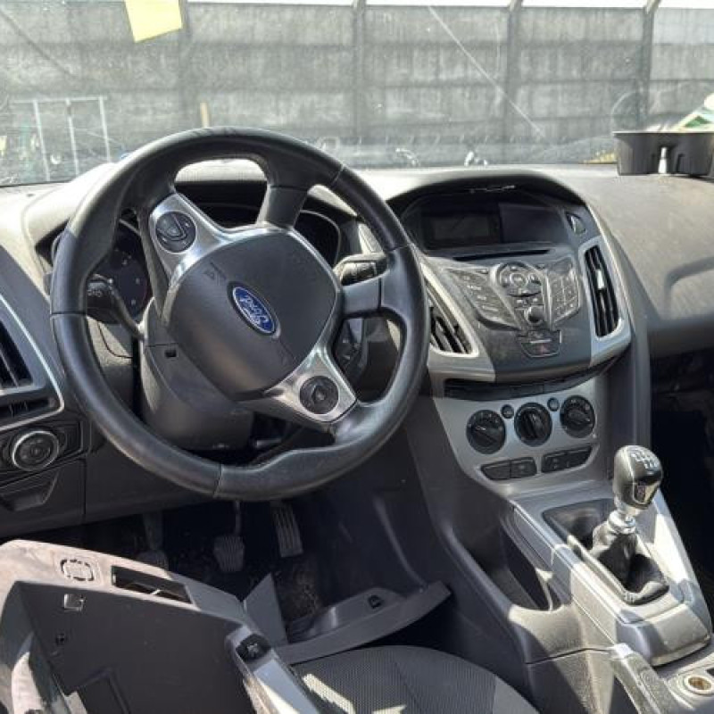 Custode arriere droit FORD FOCUS 3 Photo n°16