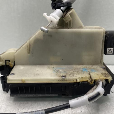 Serrure arriere droit PEUGEOT 208 1