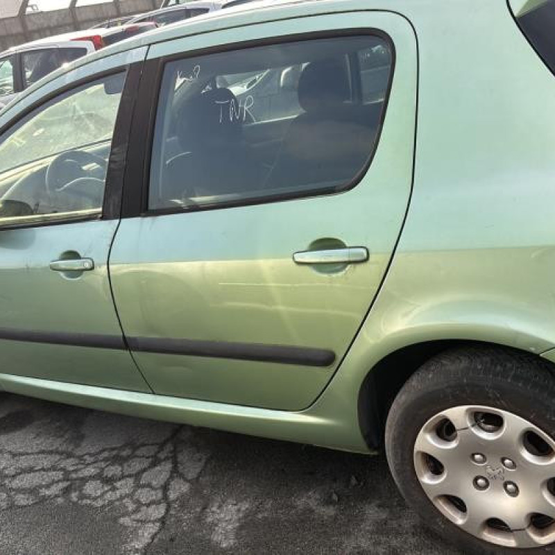 Cremaillere assistee PEUGEOT 307 Photo n°9