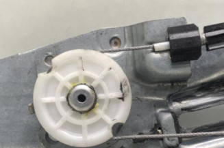 Leve vitre electrique arriere gauche PEUGEOT 307