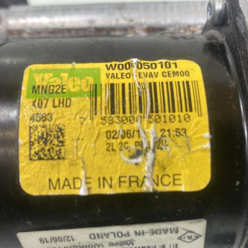 Moteur essuie glace avant RENAULT TWINGO 3 Photo n°3