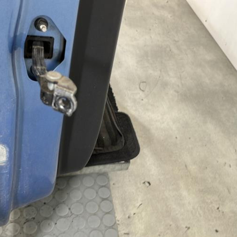 Porte arriere droit VOLVO V 40 2 Photo n°5