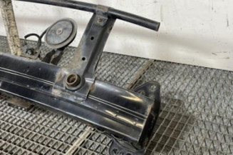 Renfort pare choc avant (traverse) KIA RIO 3