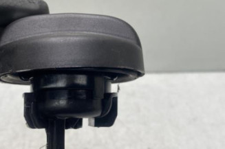 Bouchon de carburant PEUGEOT 208 1