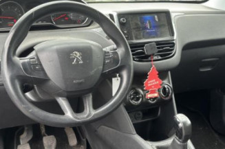 Bouchon de carburant PEUGEOT 208 1