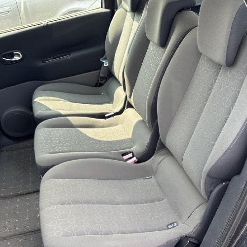 Compresseur clim RENAULT SCENIC 2 Photo n°17