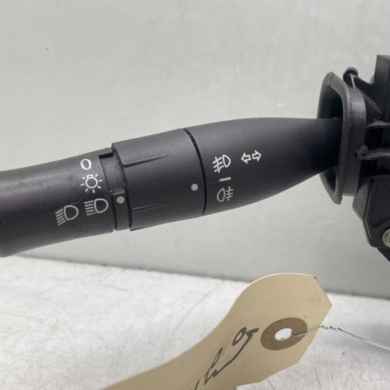 Com (Bloc Contacteur Tournant+Commodo Essuie Glace+Commodo Phare) RENAULT MEGANE 2 Photo n°3