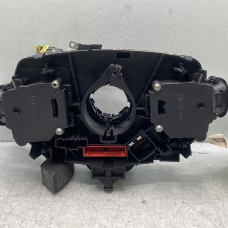 Com (Bloc Contacteur Tournant+Commodo Essuie Glace+Commodo Phare) RENAULT MEGANE 2 Photo n°6