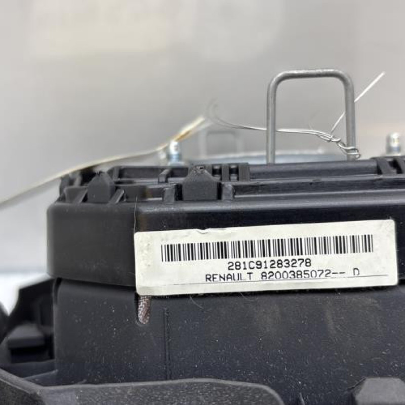 Air bag conducteur RENAULT TWINGO 2 Photo n°4