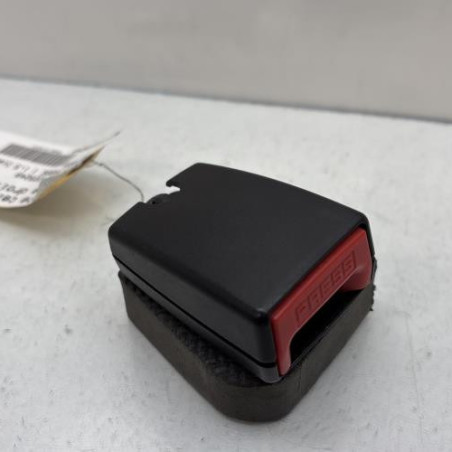 Attache ceinture arriere droit RENAULT TWINGO 2 Photo n°1