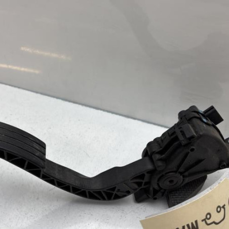 Pedale d'accelerateur RENAULT TWINGO 2 Photo n°1