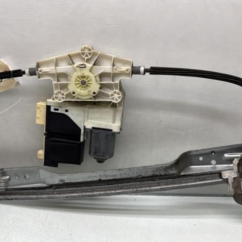 Leve vitre electrique avant gauche CITROEN C4 1 Photo n°4