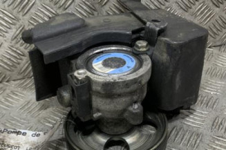 Pompe de direction PEUGEOT 206 Photo n°1