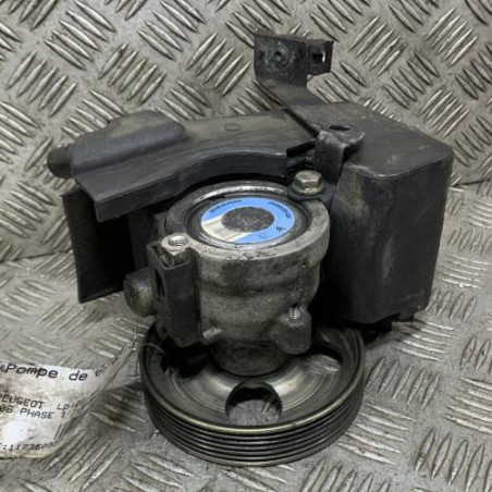Pompe de direction PEUGEOT 206 Photo n°1