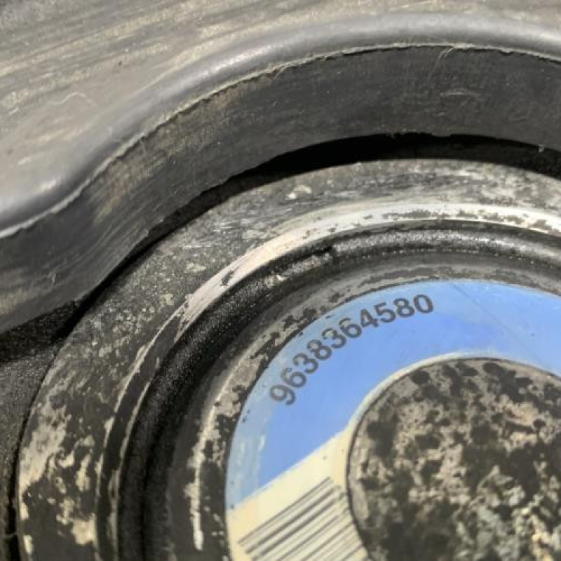 Pompe de direction PEUGEOT 206 Photo n°3