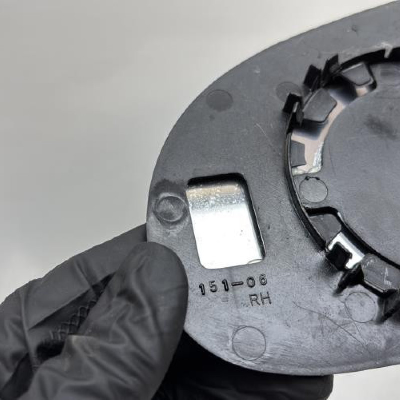 Glace retroviseur droit PEUGEOT 207 Photo n°3