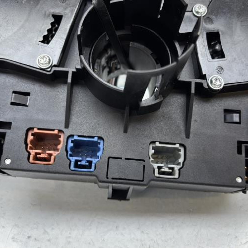 Com (Bloc Contacteur Tournant+Commodo Essuie Glace+Commodo Phare) PEUGEOT 207 Photo n°8