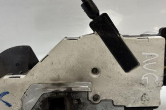 Serrure avant gauche PEUGEOT 207