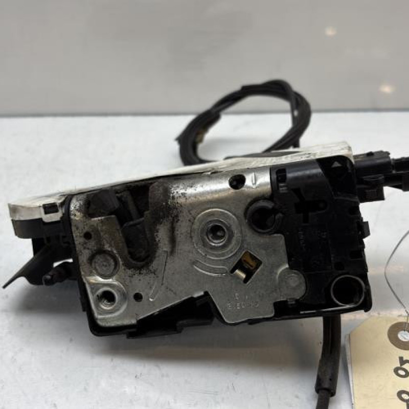 Serrure avant gauche PEUGEOT 207 Photo n°7