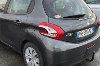 Retroviseur gauche PEUGEOT 208 1
