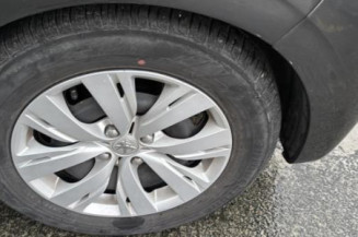 Ceinture arriere gauche PEUGEOT 208 1