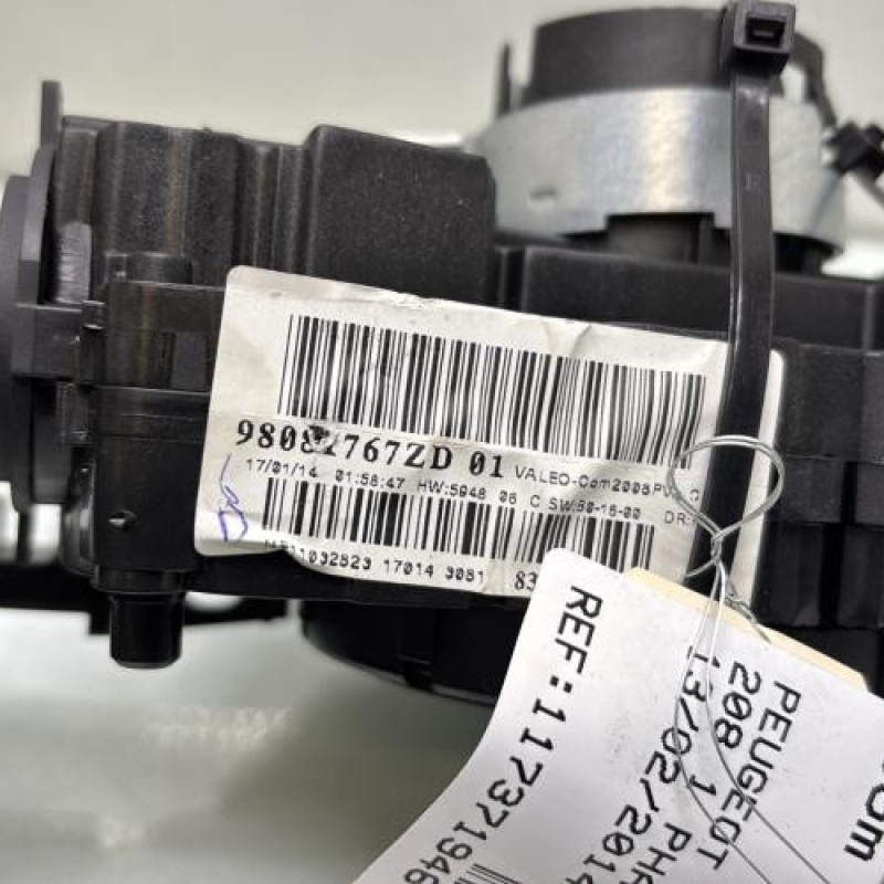 Com (Bloc Contacteur Tournant+Commodo Essuie Glace+Commodo Phare) PEUGEOT 208 1 Photo n°4