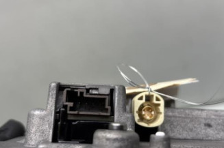 Ecran GPS PEUGEOT 208 1