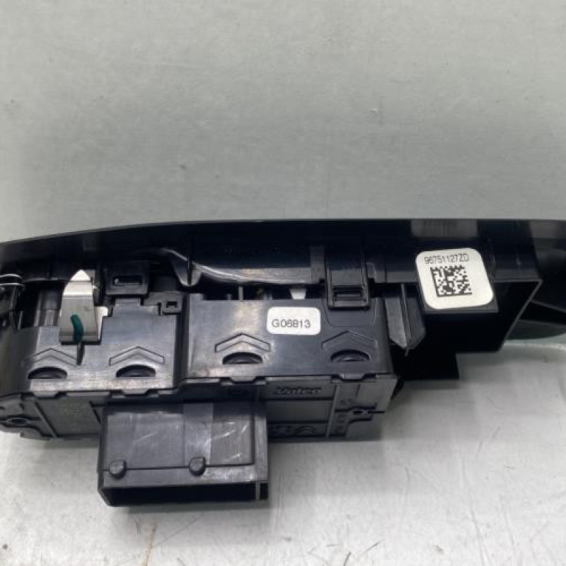 Interrupteur de leve vitre avant gauche PEUGEOT 208 1 Photo n°2