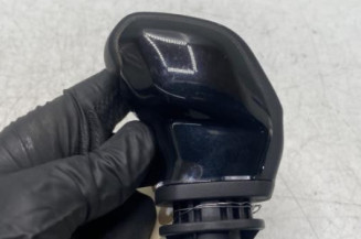 Pommeau de vitesses PEUGEOT 208 1