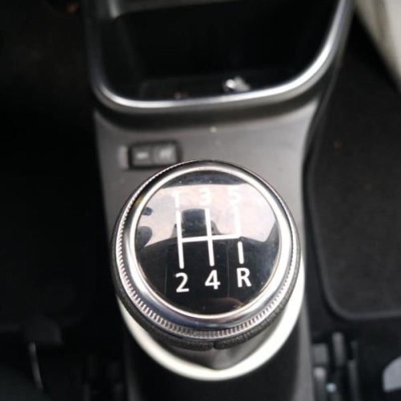 Ceinture arriere gauche RENAULT TWINGO 3 Photo n°9