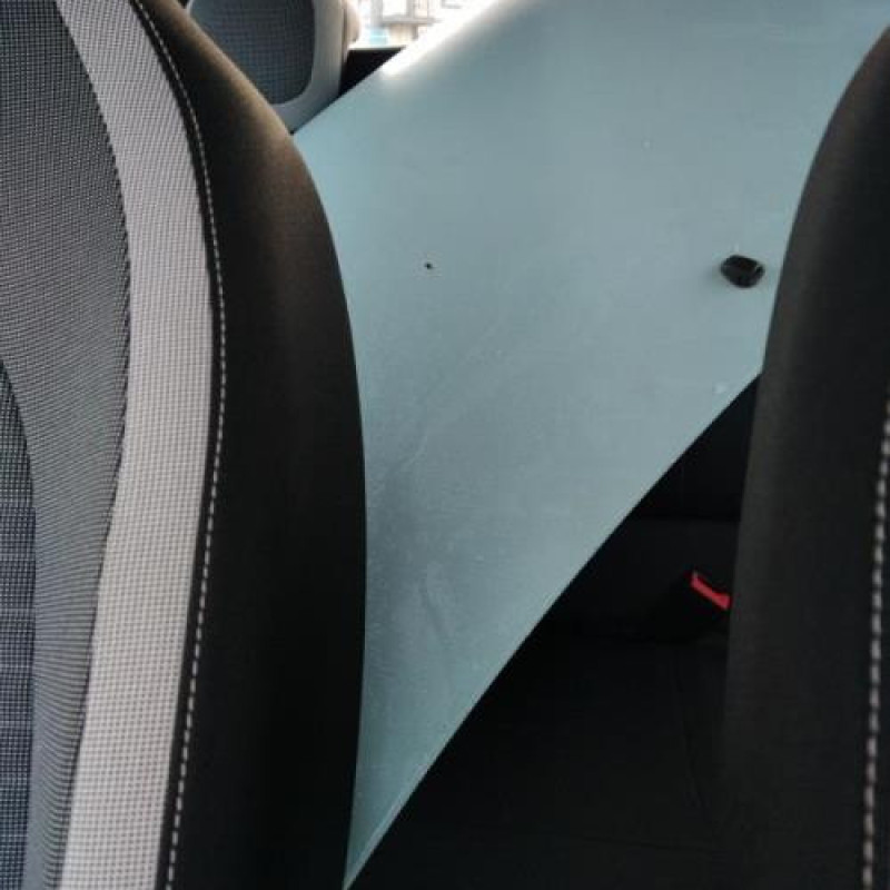 Ceinture arriere gauche RENAULT TWINGO 3 Photo n°13