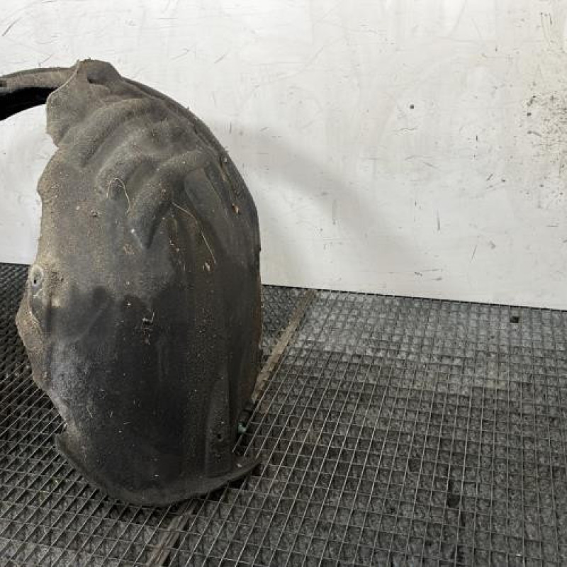 Pare boue avant droit VOLVO V 40 2 Photo n°3