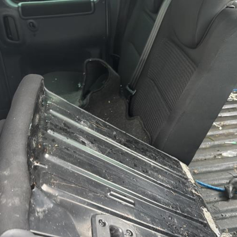 Pare boue avant droit CITROEN BERLINGO 1 Photo n°17