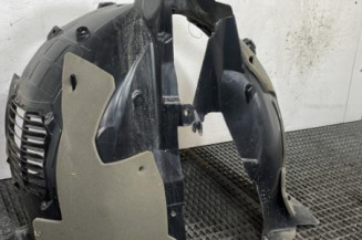 Pare boue avant droit CITROEN C5 AIRCROSS