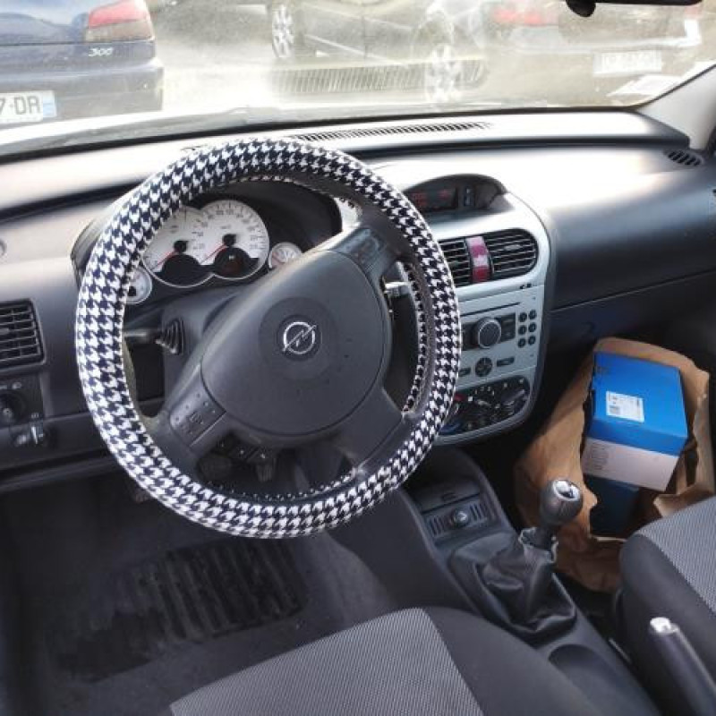 Retroviseur droit OPEL CORSA C Photo n°20