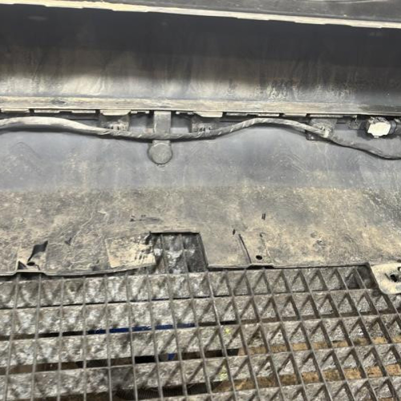 Pare choc arriere CITROEN C4 GRAND PICASSO 2 Photo n°7