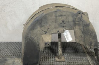 Pare boue arriere gauche CITROEN C4 GRAND PICASSO 2 Photo n°1