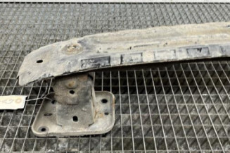 Renfort pare choc arriere (traverse) FORD FOCUS 3