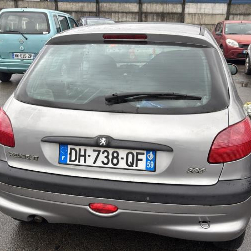 Baguette de coffre PEUGEOT 206 Photo n°6