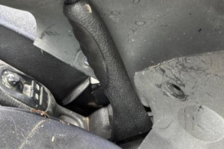 Baguette de coffre PEUGEOT 206