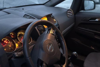 Anti brouillard droit (feux) OPEL ZAFIRA B