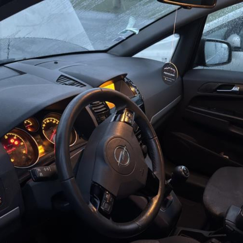 Anti brouillard droit (feux) OPEL ZAFIRA B Photo n°20