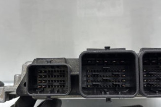 Calculateur moteur PEUGEOT 3008 1