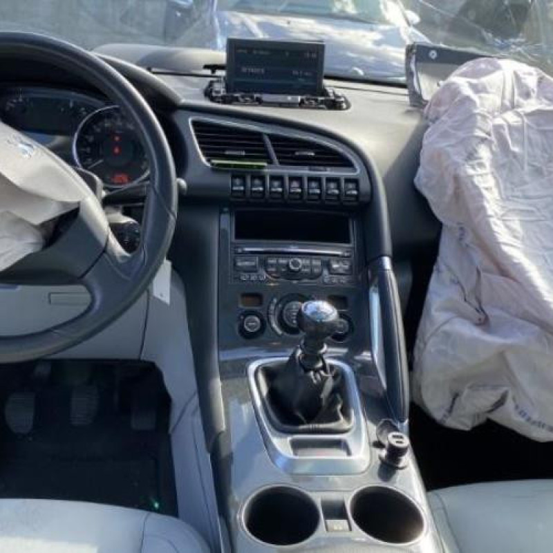 Calculateur moteur PEUGEOT 3008 1 Photo n°19