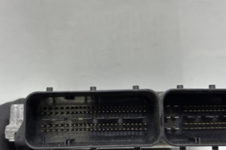 Calculateur moteur MERCEDES CLASSE A 176