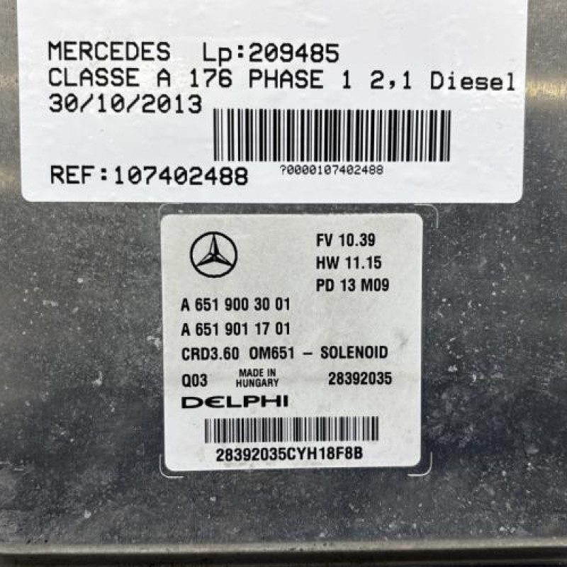 Calculateur moteur MERCEDES CLASSE A 176 Photo n°4