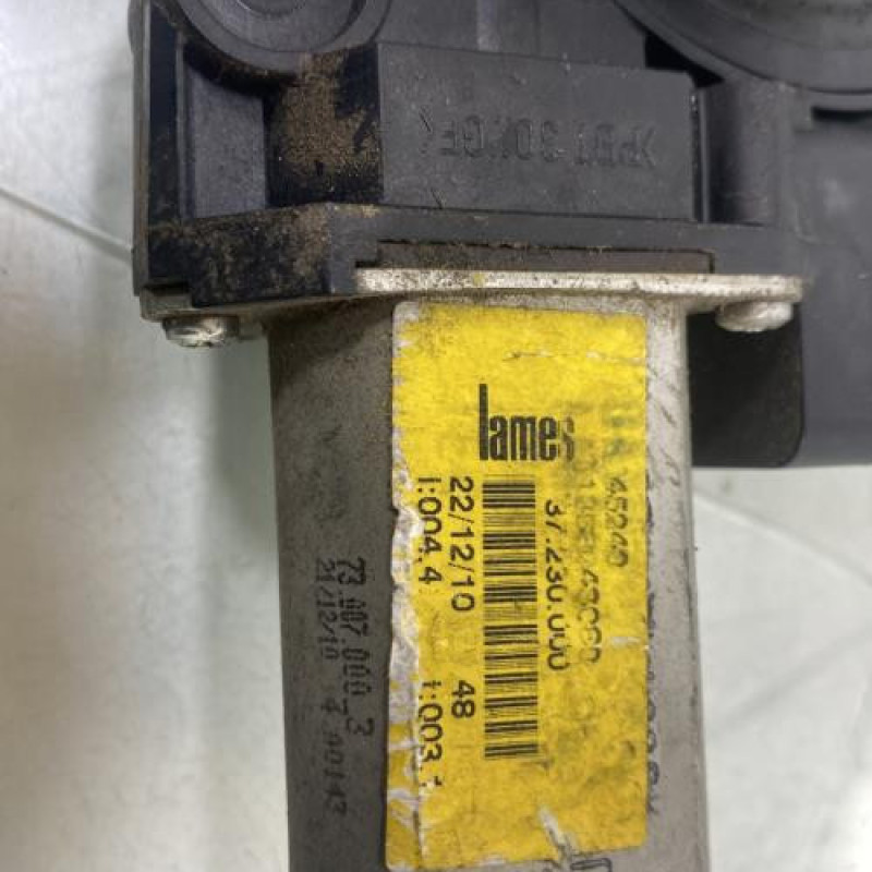 Leve vitre electrique avant gauche CITROEN JUMPER 3 Photo n°7