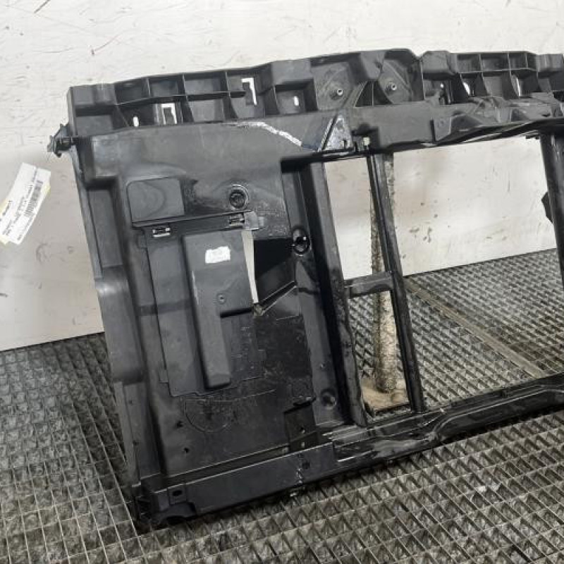 Face avant PEUGEOT 208 1 Photo n°2